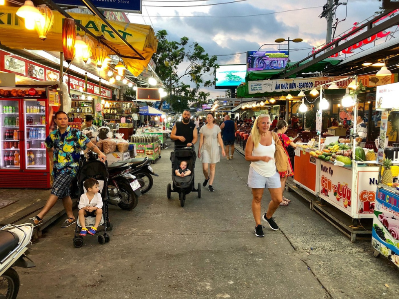 Cho dem phu quoc