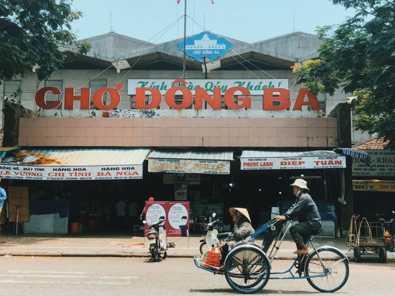 Mercato-dong-ba