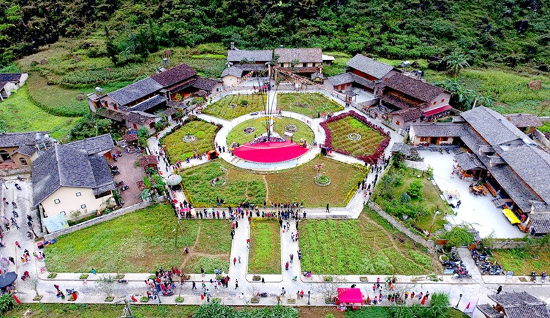 vilaagio-pa-vi-viet-nam