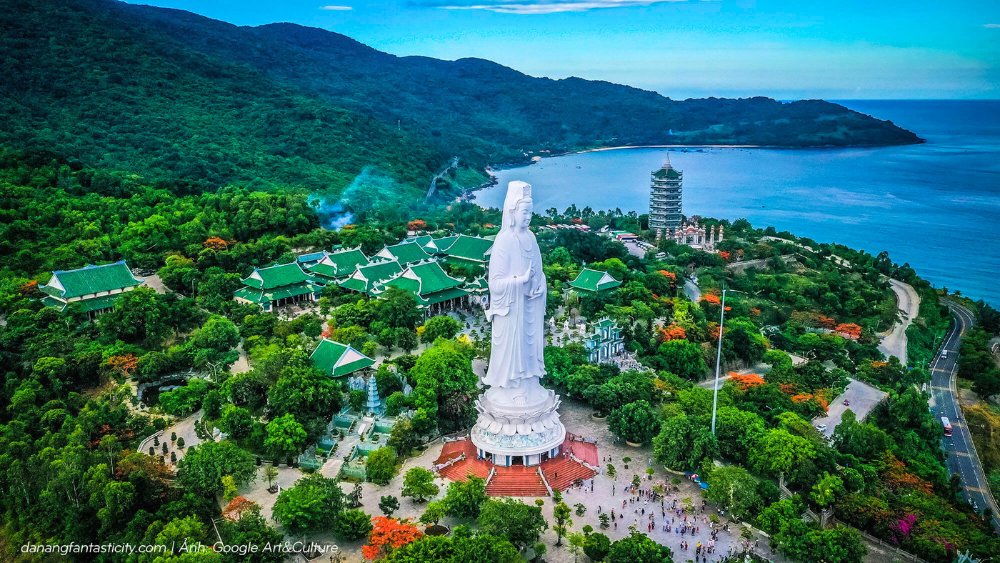 Pagoda-di-Linh-Ung-danang