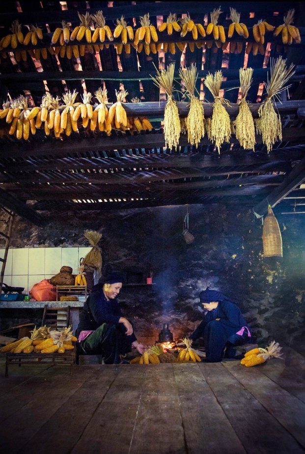L’interno di una casa Tay di Khuoi Ky