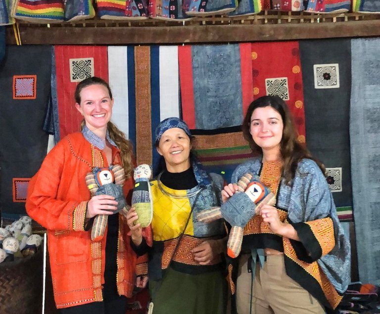 Vang-thi-Mai-Lung-CU